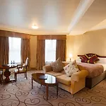 Hotell Lawlors Naas
