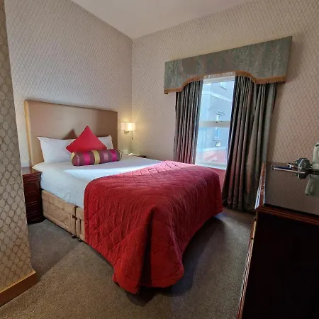 Lawlors Hotel