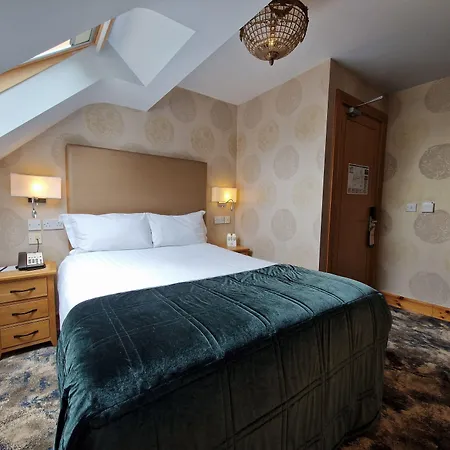 Hotel Lawlors 4*